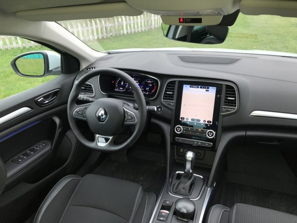 Descripción general de la cuarta encarnación actualizada del Renault Megane Sedan