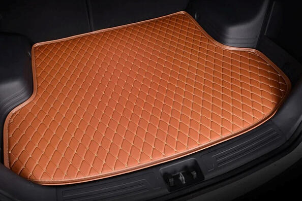 ¿Por qué necesitas una alfombrilla en el maletero del coche?