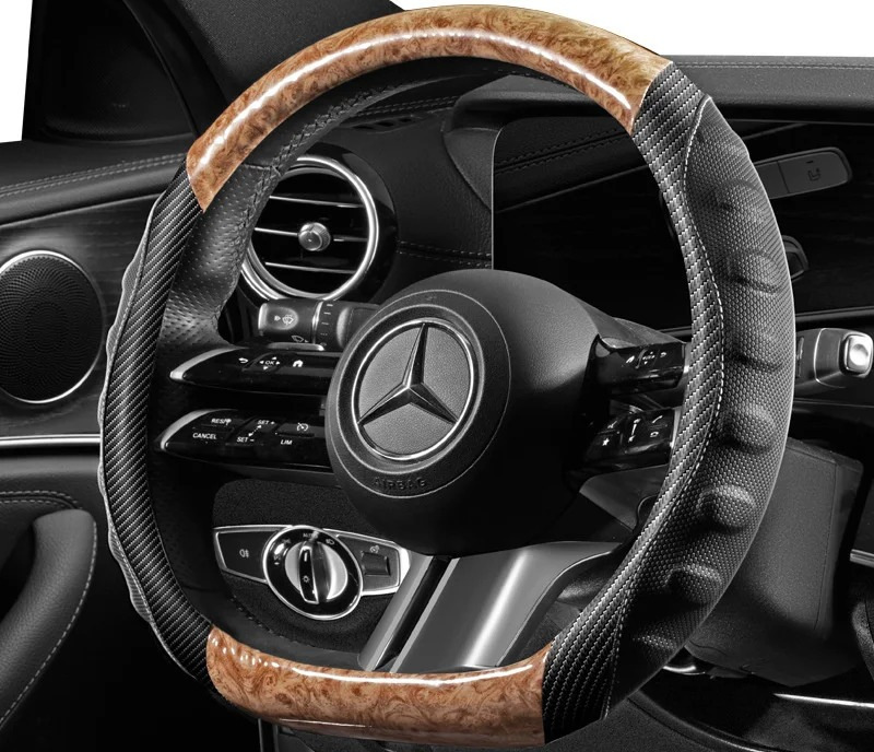 ¿Por qué necesitas una funda para volante?