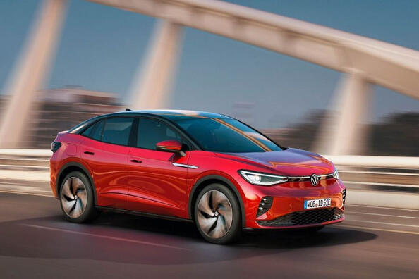 Revisión del crossover eléctrico con tracción total Volkswagen ID.5 GTX Foto 4
