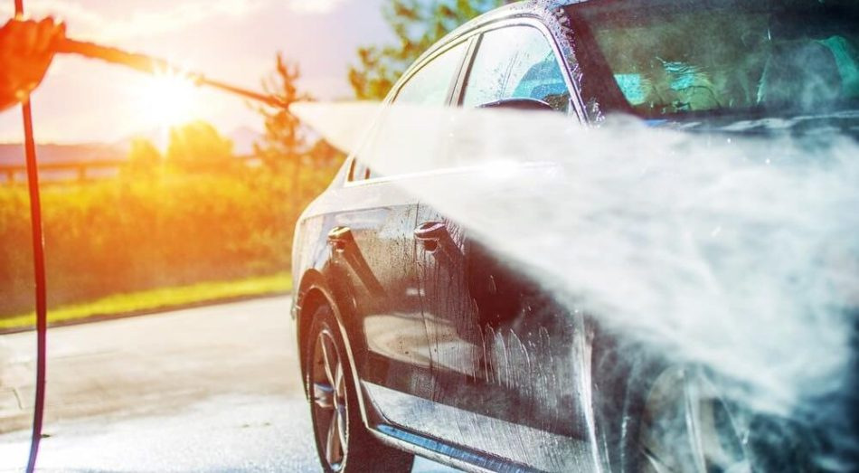 TOP-5 errores durante el cuidado del automóvil