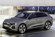 Crossover eléctrico con tracción total Audi Q8 e-tron foto 4