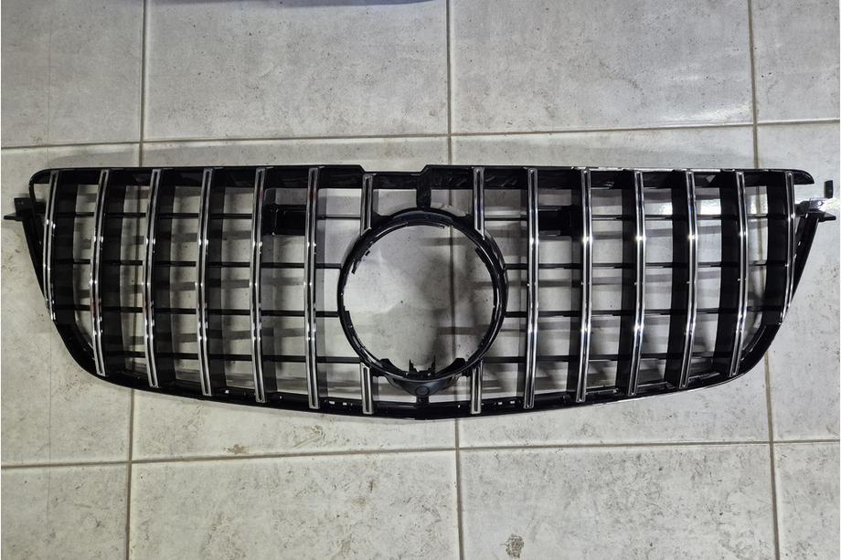Mercedes GL/GLS class X166 2012-2019 Parrilla Delantera GT Panamericana (para GL) Outlet Foto 2