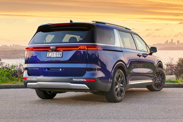 KIA Carnival de cuarta generación: una nueva mirada al monovolumen familiar Foto 3
