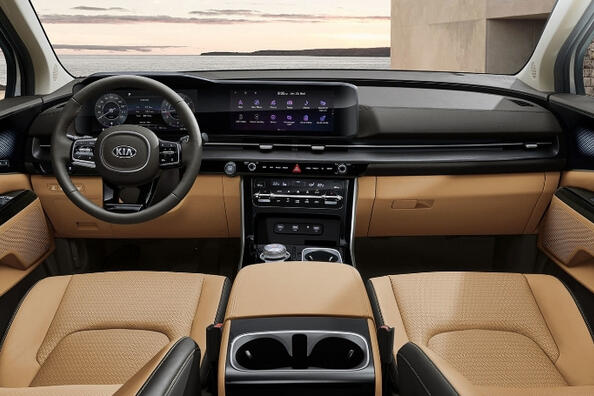 KIA Carnival de cuarta generación: una nueva mirada al monovolumen familiar Foto 4