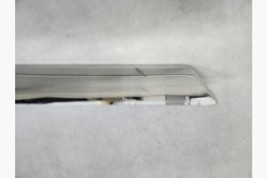 Hyundai Tucson TL 2016-2021 Outlet Moldura de maletero sobre la matrícula (2015–2018, superior, ancha, acero inoxidable) Foto 4
