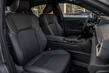 Revisión del sedán cruzado Toyota Crown foto 6