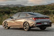 Descripción general del modelo actualizado del Hyundai Elantra de séptima generación. foto 4