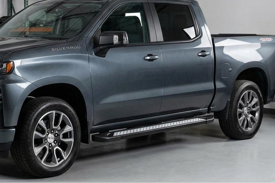 Chevrolet Silverado 2019- Estribos Laterales New Vision Black (2 uds., Aluminio) Foto 3