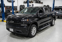 Chevrolet Silverado 2019- Estribos Laterales Duru (2 uds., Aluminio) foto 1