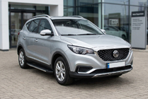 MG ZS 2017-2024 Estribos Laterales Duru (2 uds., Aluminio) foto 1