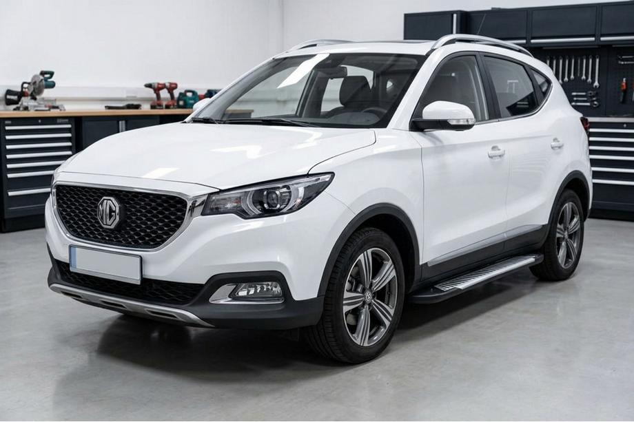 MG ZS 2017-2024 Estribos Laterales Line (2 uds., Aluminio) Image