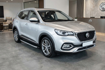 MG HS 2018- Estribos Laterales Fullmond (2 uds., Aluminio) foto 1