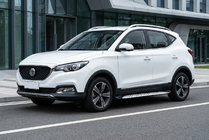 MG ZS 2017-2024 Estribos Laterales Shining V1 (2 uds., Aluminio) foto 1