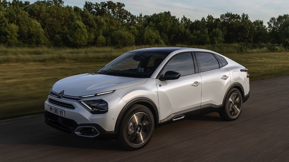 Revisión del sedán cruzado eléctrico Citroen e-C4 X