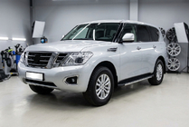 Nissan Armada 2016-2024 Estribos Laterales Duru (2 uds., Aluminio) foto 1