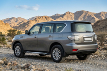 Nissan Armada 2016-2024 Estribos Laterales Rainbow (2 uds., Aluminio) foto 1