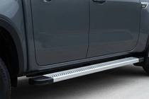 Volkswagen Amarok 2022- Estribos Laterales Maya V2 (2 uds., Aluminio) foto 1
