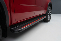Volkswagen Amarok 2022- Estribos Laterales Maya Red (2 uds., Aluminio) foto 1