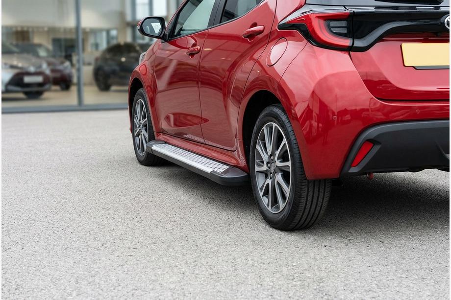 Toyota Yaris/Yaris Cross (XP210) 2020- Estribos laterales Allmond Grey (2 uds., aluminio) Image