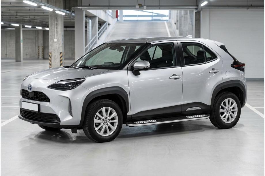 Toyota Yaris/Yaris Cross (XP210) 2020- Estribos Laterales Tayga V2 (2 uds., Aluminio) Foto 1