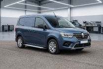 Renault Kangoo/Express 2021- Estribos laterales Allmond Grey (2 uds., aluminio) Renault Express desde 2021 foto 1