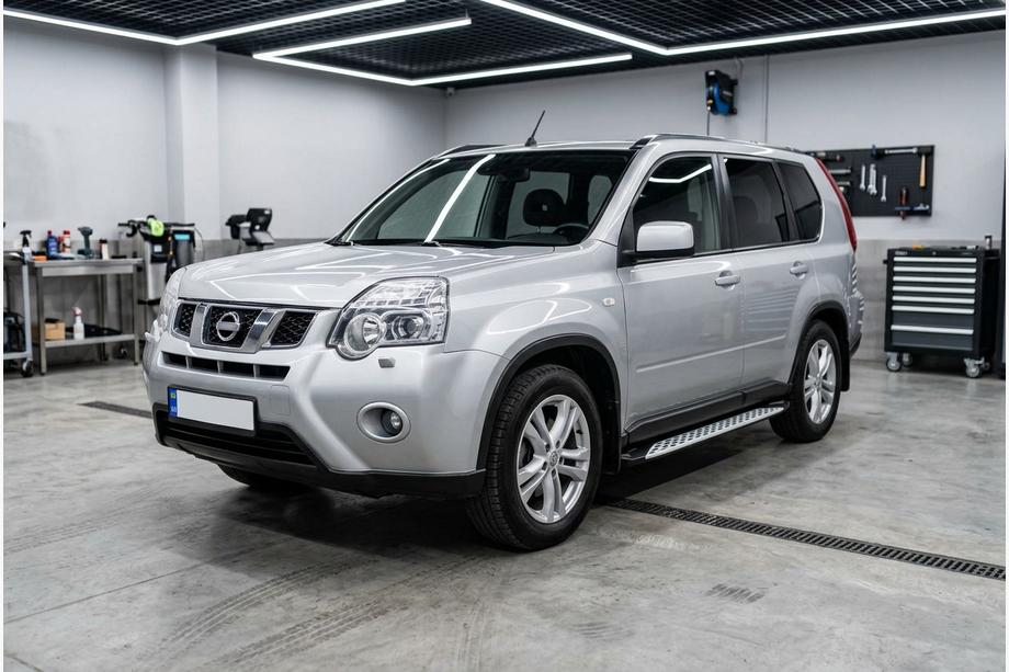Nissan X-trail T31 2007-2014 Estribos Laterales Shining V1 (2 uds., Aluminio) Foto 1
