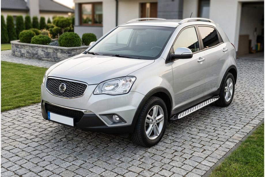 SsangYong Korando 2010-2019 Estribos Laterales Shining V1 (2 uds., Aluminio) Foto 1
