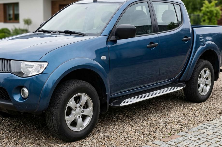 Fiat Fullback 2016- Estribos Laterales Shining V1 (2 uds., Aluminio) Image