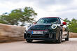 Revisión del hatchback MINI John Cooper Works 3D «cargado» de tercera generación foto 2