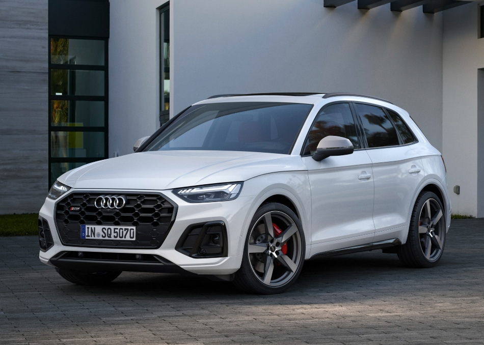 Revisión del crossover deportivo actualizado Audi SQ5