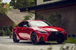 Revisión del sedán actualizado Lexus IS foto 4