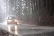 Cómo conducir correctamente un coche en tiempo de lluvia foto 1