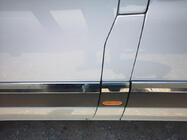 Mercedes Sprinter W907/W910 2018- Molduras de Puerta de Acero Inoxidable (10 uds, ExtraLong) foto 2