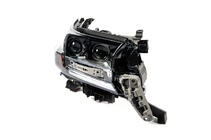 Toyota Land Cruiser 200 2007-2021 Faro delantero derecho 2016+ (Executive) foto 4