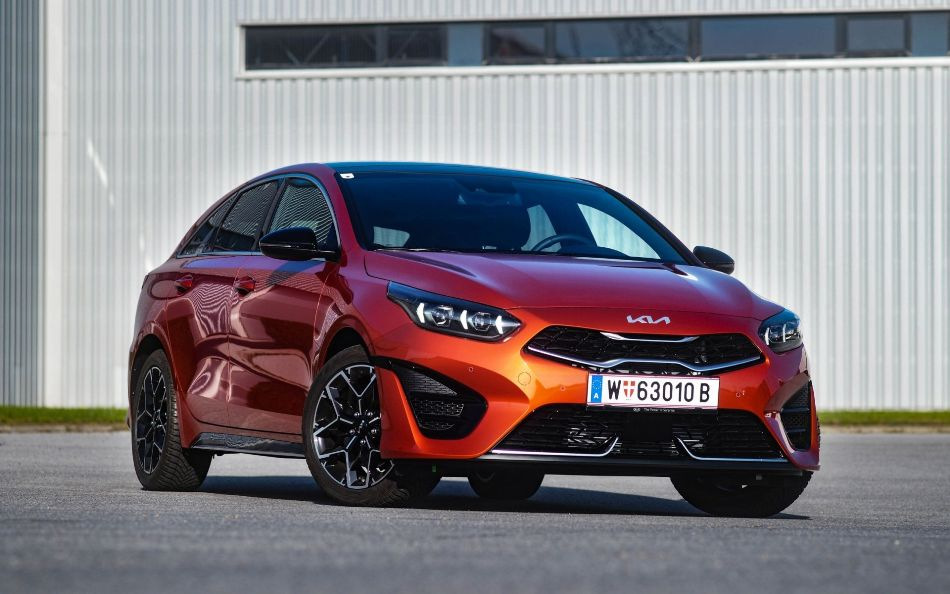 Revisión de la versión rediseñada de la camioneta KIA ProCeed