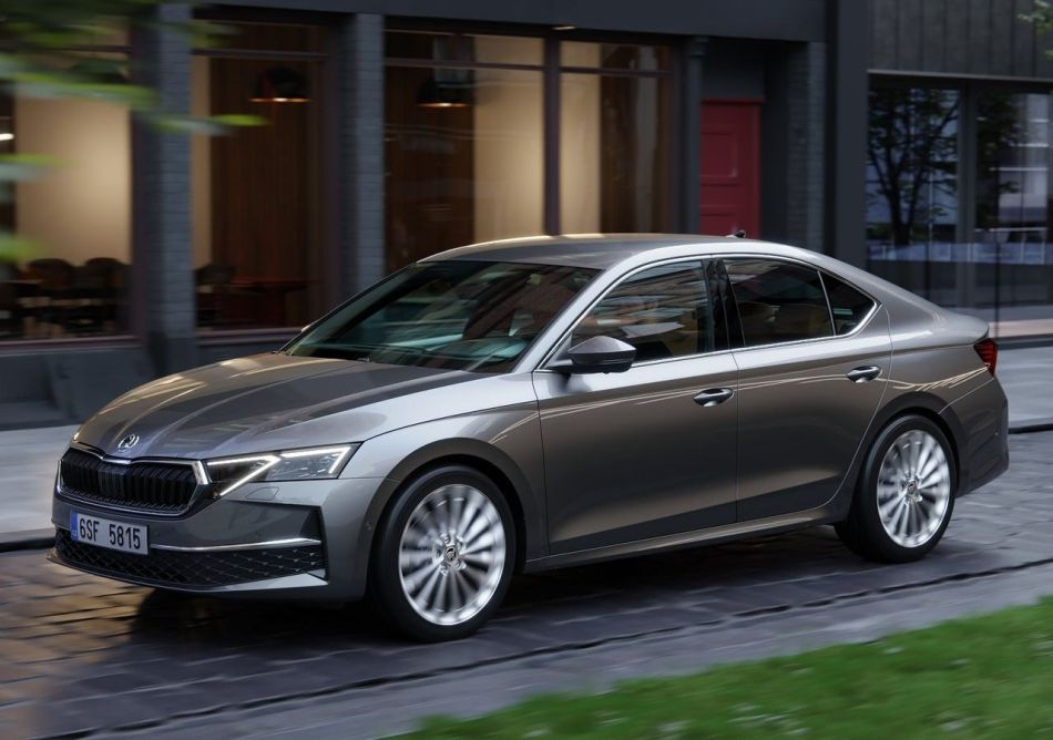 Skoda Octavia 2024: liftback actualizado de cuarta generación