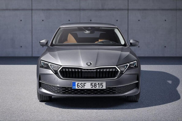 Skoda Octavia 2024: liftback actualizado de cuarta generación Foto 2