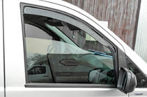 Mercedes Vito W639 2004-2014 Deflectores de viento insertables Niken Luxury (2 uds) foto 7