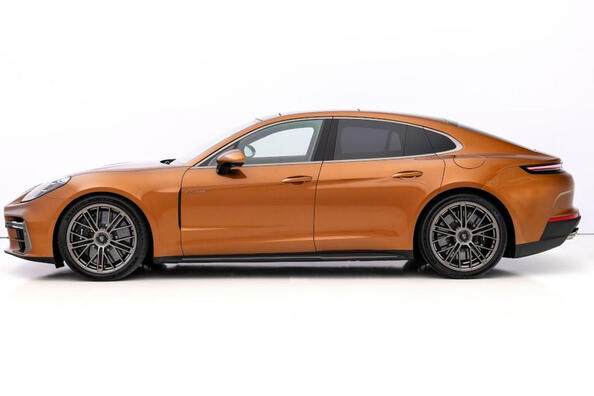 Porsche Panamera Turbo de tercera generación: lujo y potencia en un solo coche Foto 2