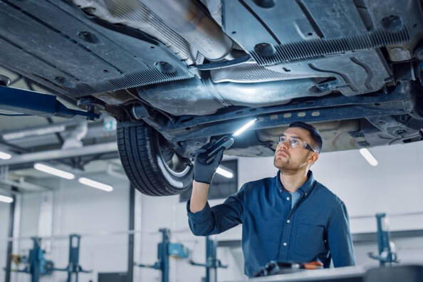 Consejos útiles para cuidar los bajos del coche