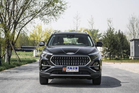 Revisión del crossover urbano compacto JAC S7