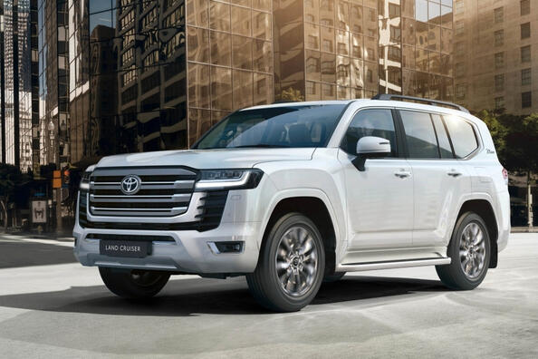 Toyota Land Cruiser 300: revisión del legendario SUV Foto 3
