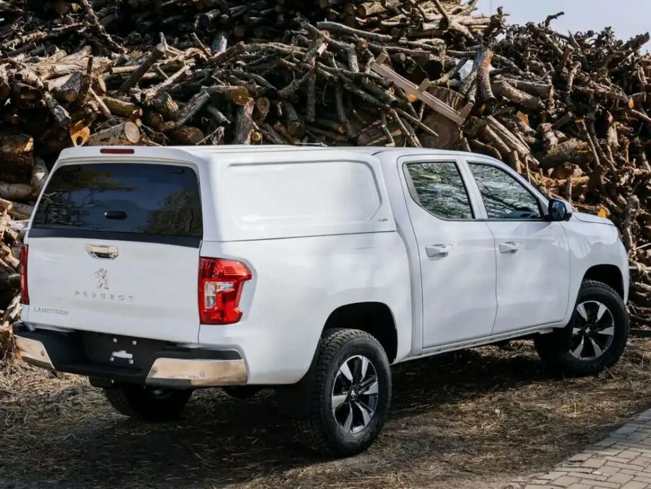 Cómo cerrar la carrocería de una camioneta: soluciones confiables para la protección de la carga