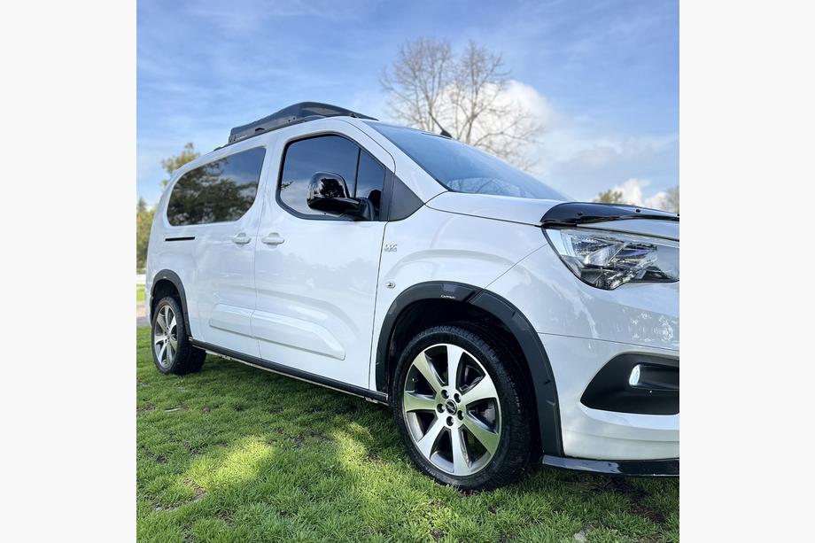 Opel Combo 2019- Aletines de rueda (EuroCap) Image