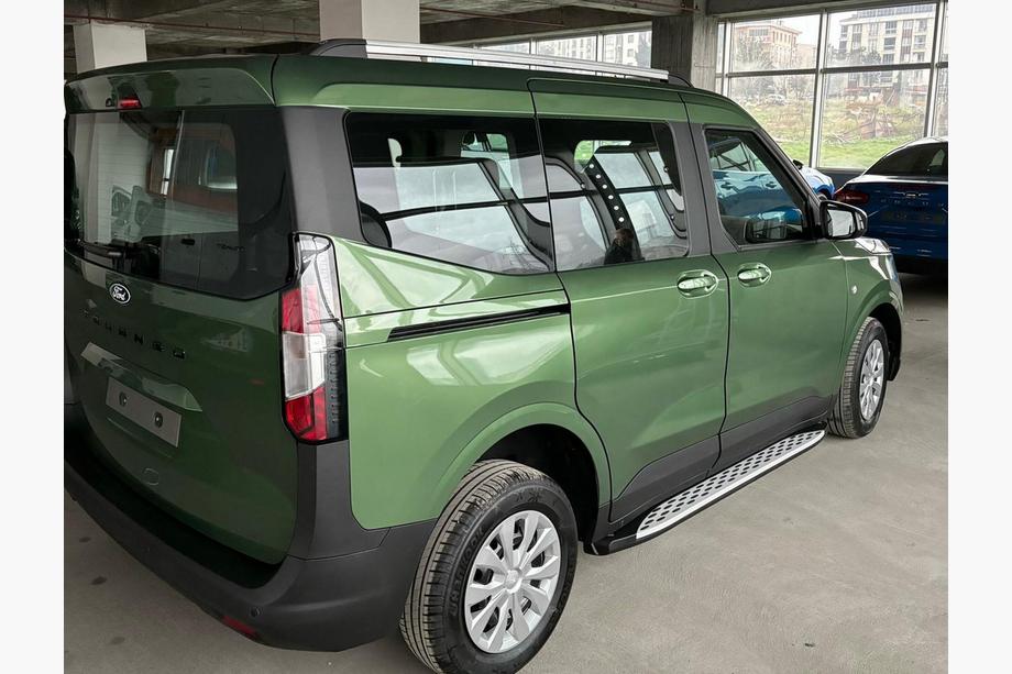 Ford Courier 2023- Estribos Laterales Shining V1 (2 uds., Aluminio) Foto 3