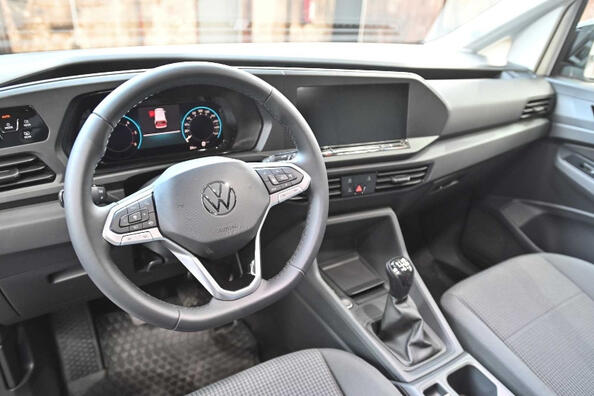 Volkswagen Caddy Cargo de quinta generación: un asistente confiable para los negocios Foto 6