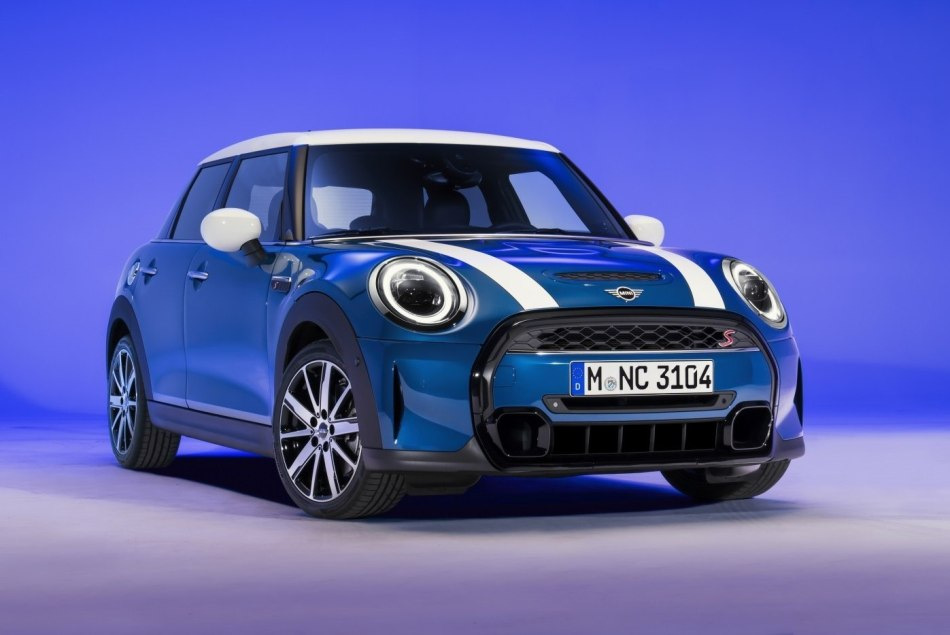MINI Hatchback 5D: revisión del hatchback compacto de tercera generación
