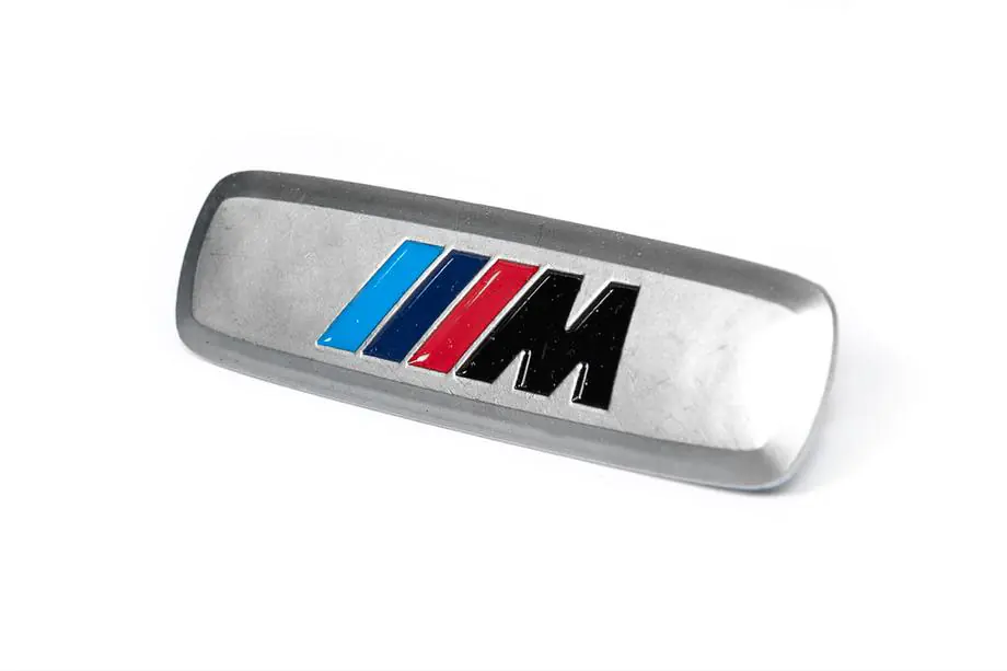 BMW Emblema de aluminio para alfombrillas de coche (1 ud., M Series) Foto 2