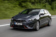 Revisión de la camioneta «cargada» actualizada KIA ProCeed GT foto 1